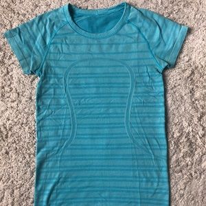 Lulu Lemon blue tee